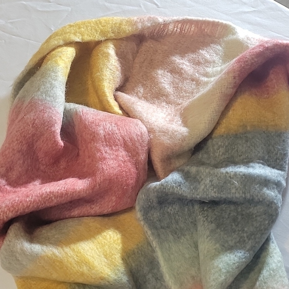 Lauren Conrad Scarf